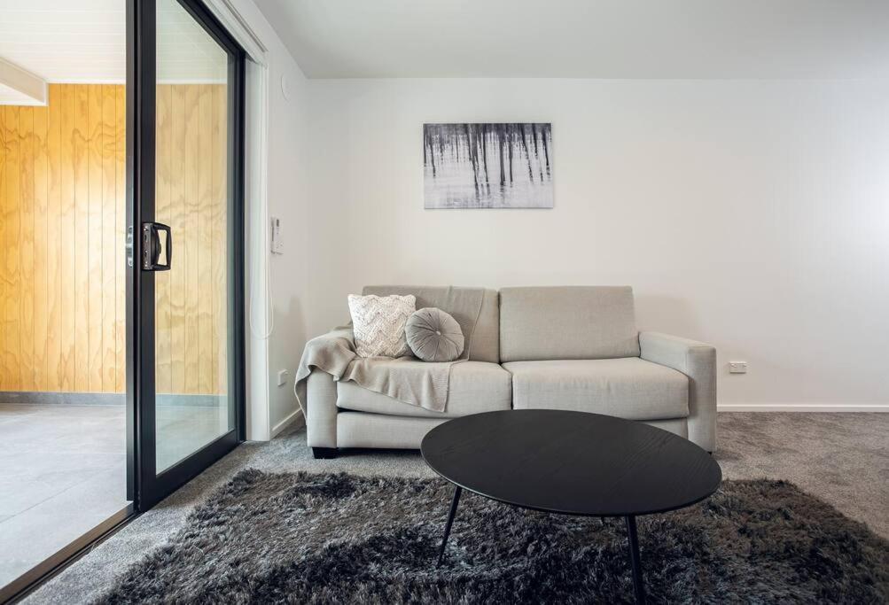 Stellar Central City Apartment - Hagley Park Christchurch Exteriör bild
