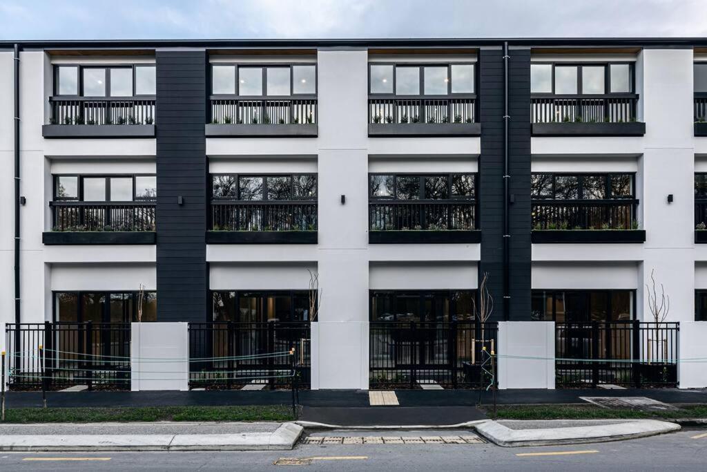 Stellar Central City Apartment - Hagley Park Christchurch Exteriör bild