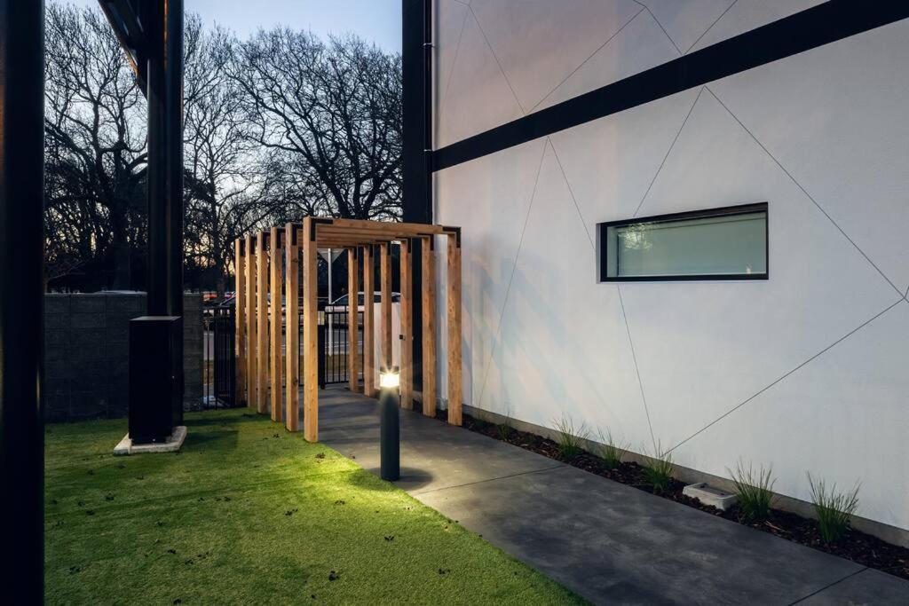 Stellar Central City Apartment - Hagley Park Christchurch Exteriör bild
